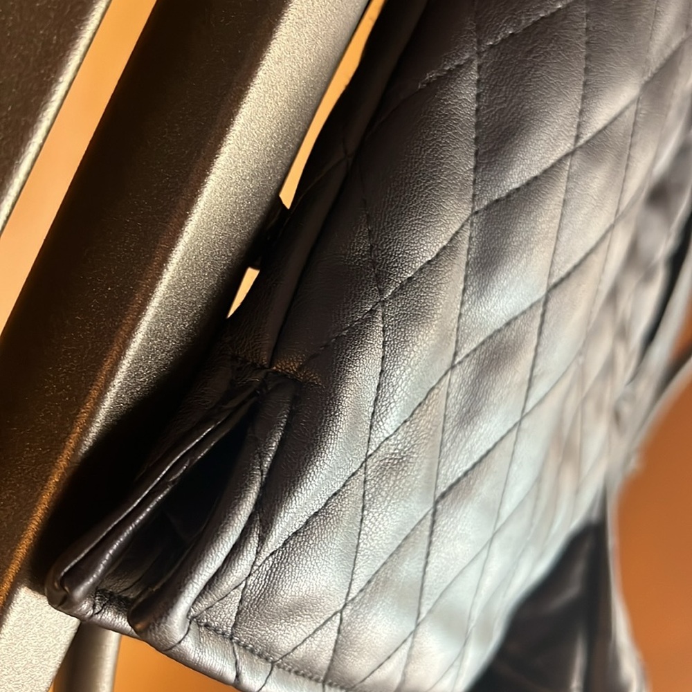 ZARA Faux Leather Quilted Shorts - Picture 8 of 15